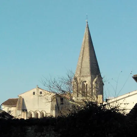Familial -- Les Palmiers Holiday home *