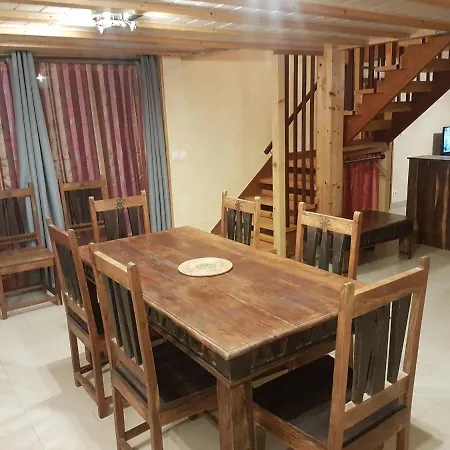 Familial -- Les Palmiers