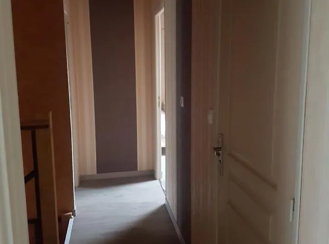 Ferienhaus Familial -- Les Palmiers Gémozac